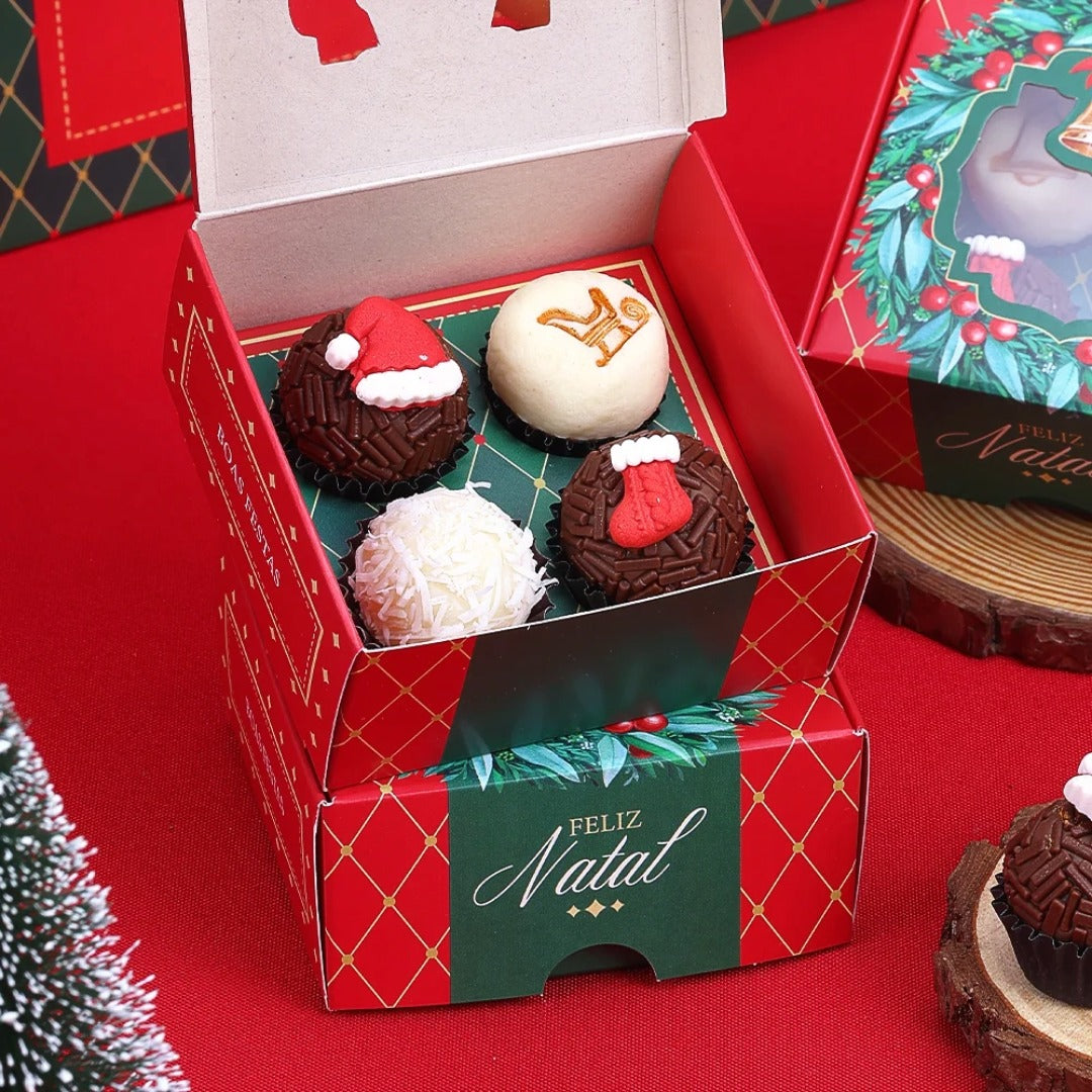 4 Cavities Christmas Brigadeiro Box with Clear Lid - Vintage Theme (10 Pack)
