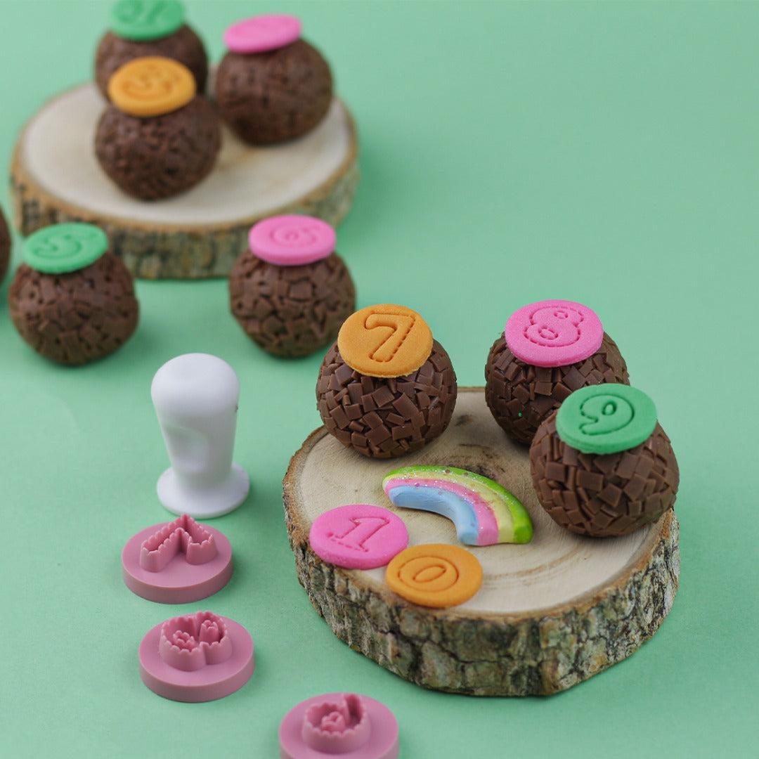 Mini Candy Stamp for Cake Decorating (BlueStar 7 pieces) 2cm (Balloon Numbers | Numeros Fofos