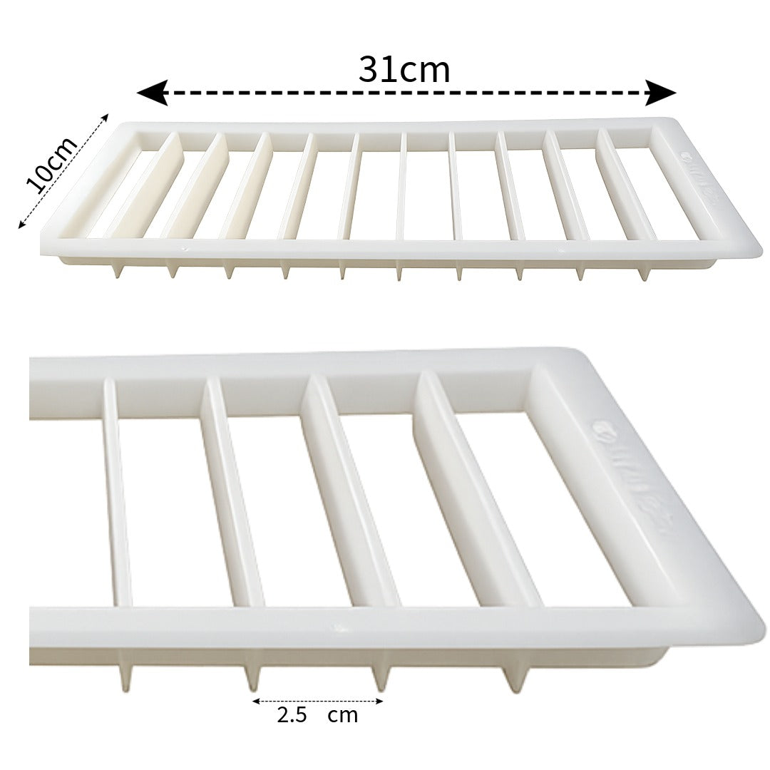 Plastic Slice Cake Divider Grid by Caparroz (31cm × 10cm × 2.5cm / 12.2in × 3.9in × 1in)