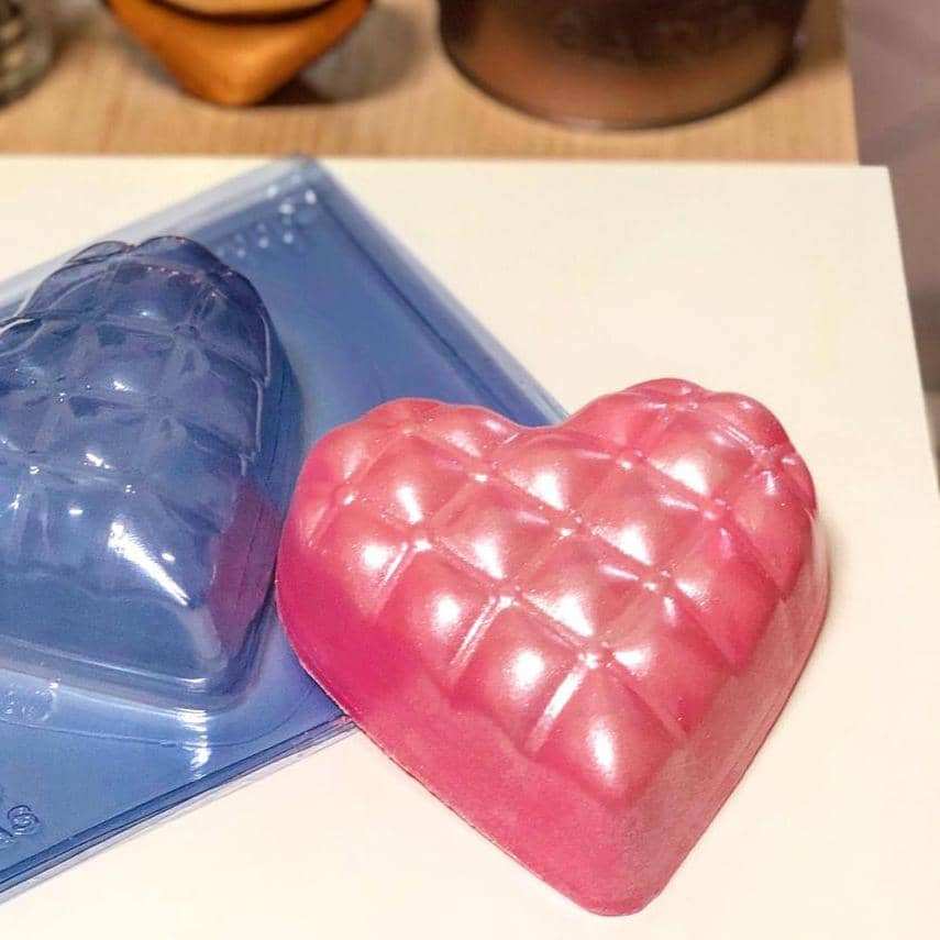 Large Heart Pillow Chocolate Mold (500g Shell) - ViaCheff.com