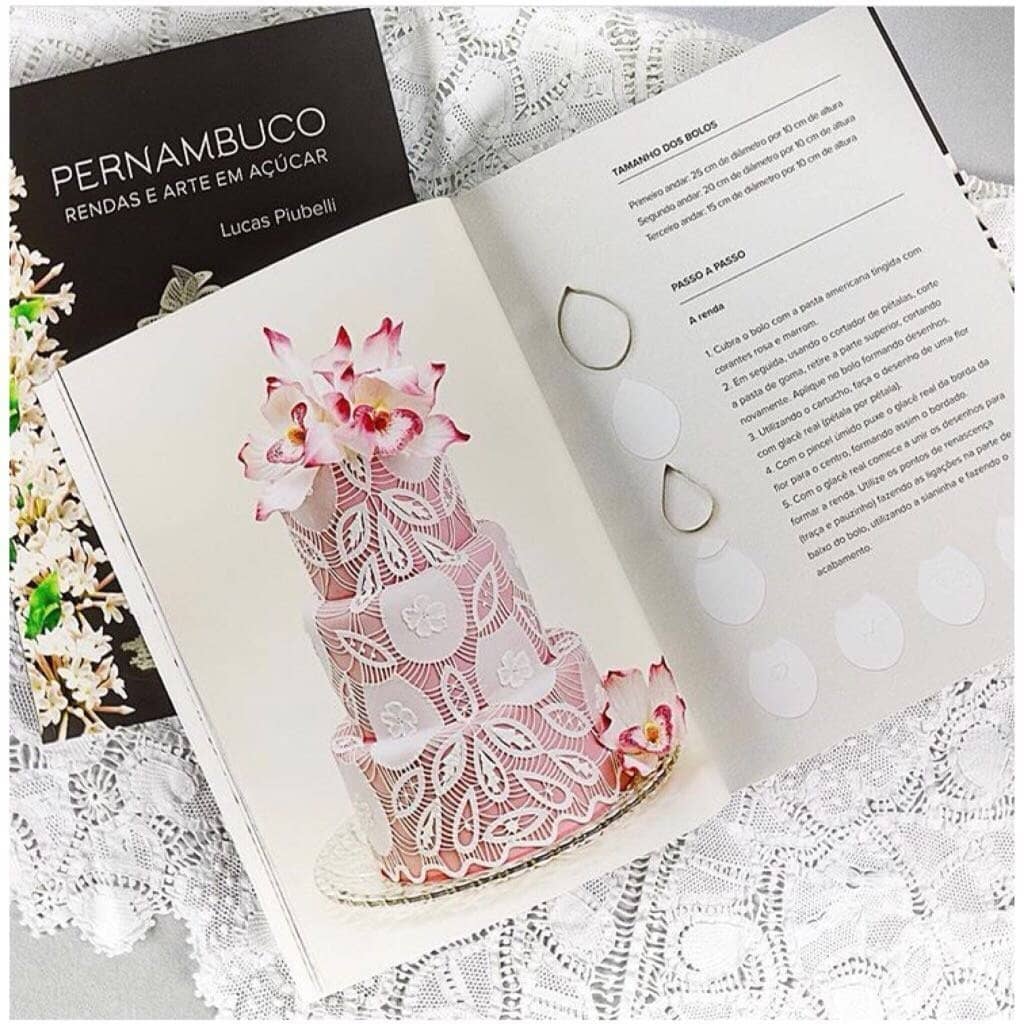 Art and Lace In Sugar by Lucas Piubelli - ViaCheff.com